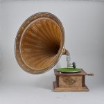 1518 6096 HORN GRAMOPHONE